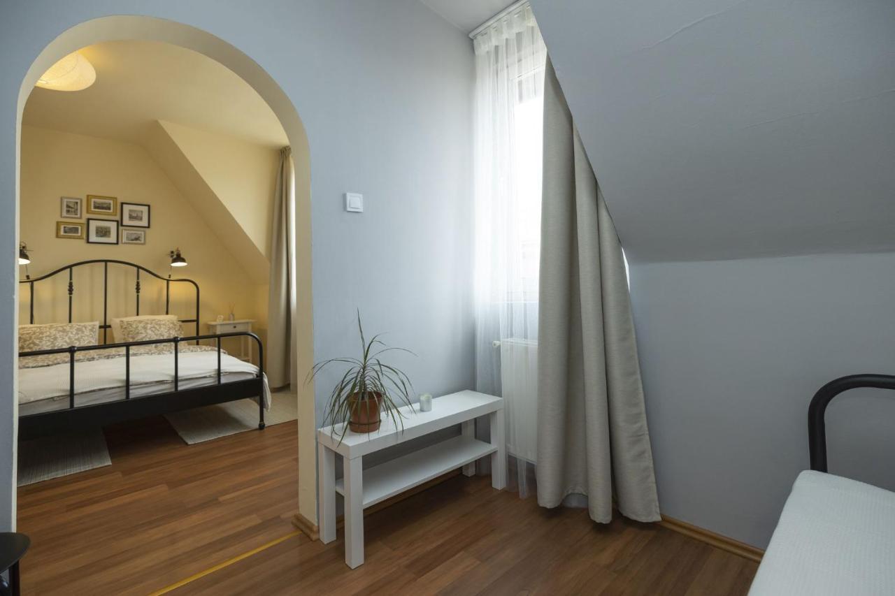 Hosoek Apartman Eger Zewnętrze zdjęcie